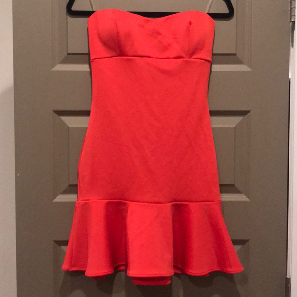 Lulu’s Coral Party Dress - new, no tags